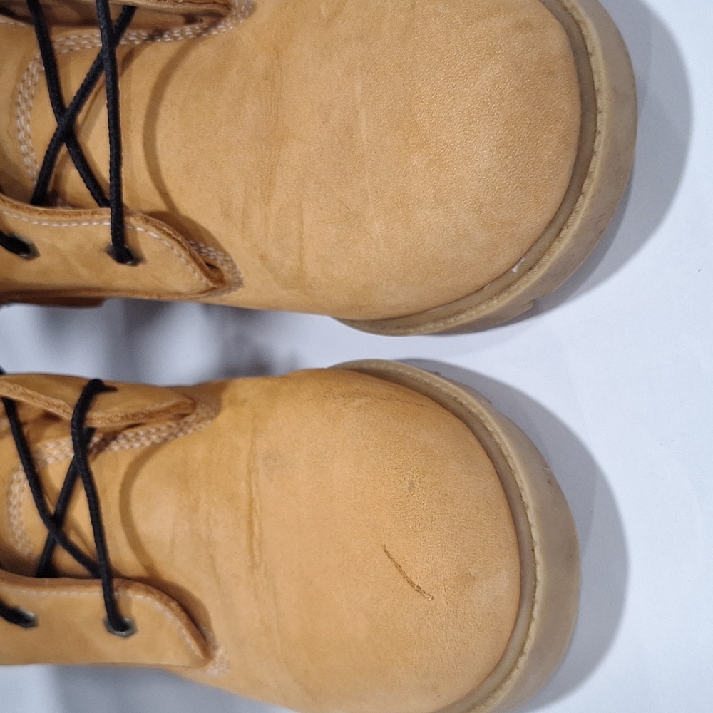 Women's Timberland Fur-Trim Boots- Size 5.5 - Picture 14 of 15